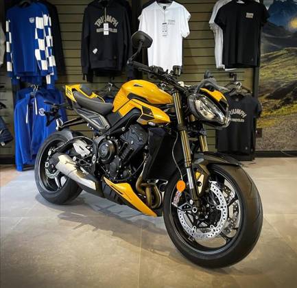 TRIUMPH STREET TRIPLE RS ABS TRIUMPH STREET TRIPLE RS ABS
